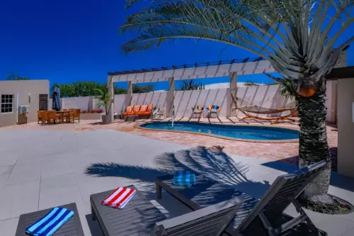 02 Patio (1)