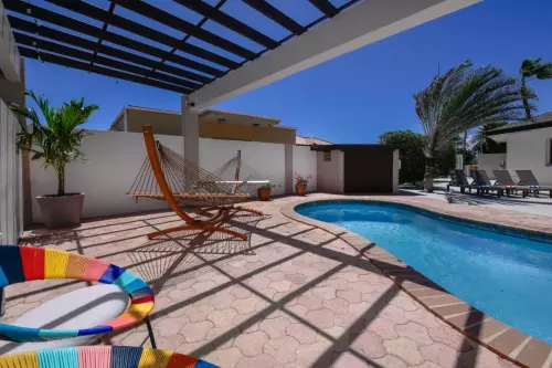 05 Patio (1)