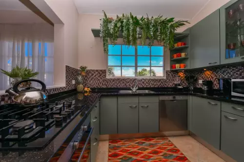 15 Kitchen (1)